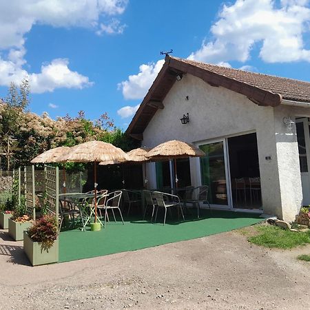 Chambres D Hotes Au P'Tit Bonheur Campagnard Jarnosse Exterior foto