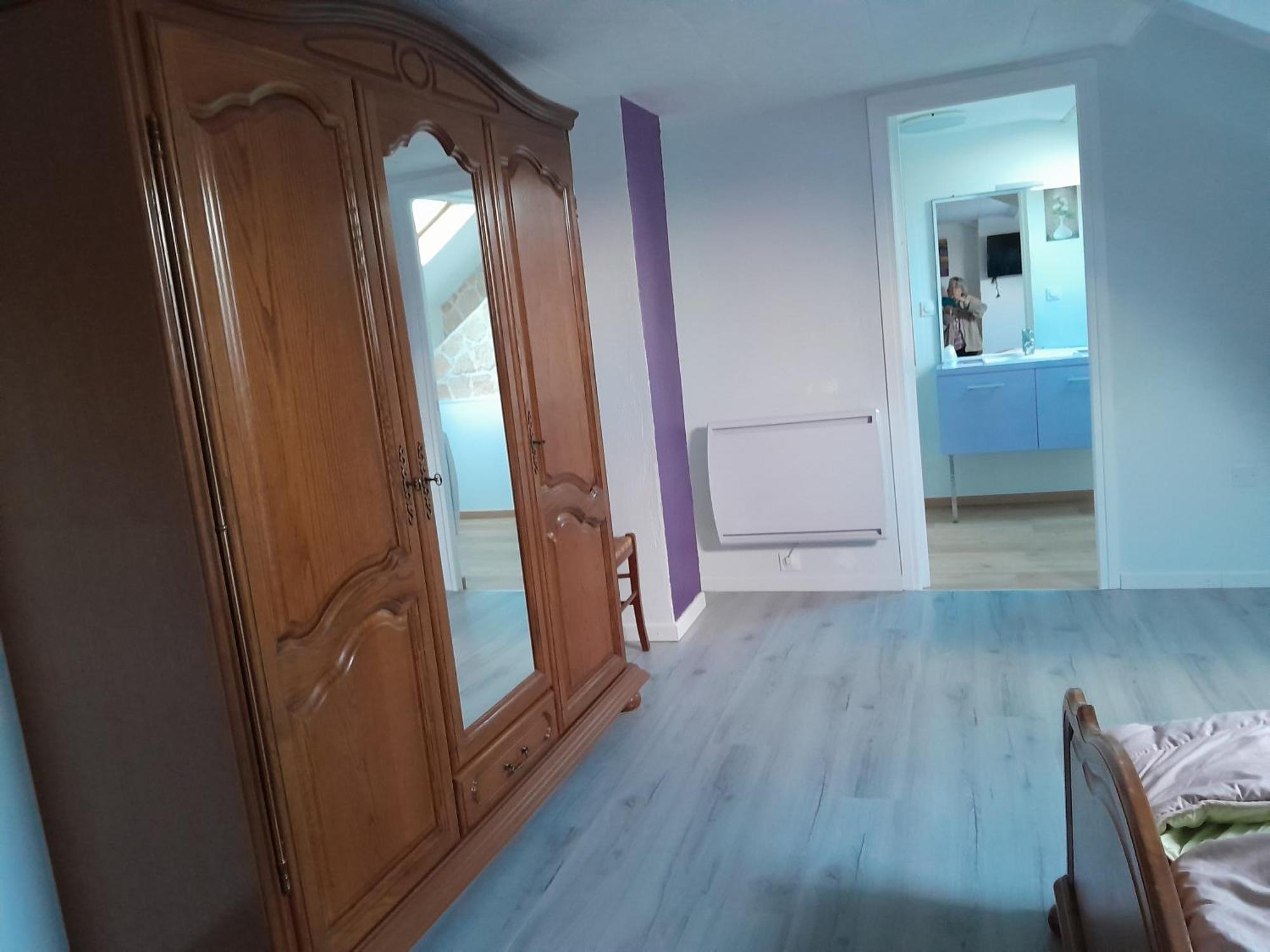 Chambres D Hotes Au P'Tit Bonheur Campagnard Jarnosse Habitación foto